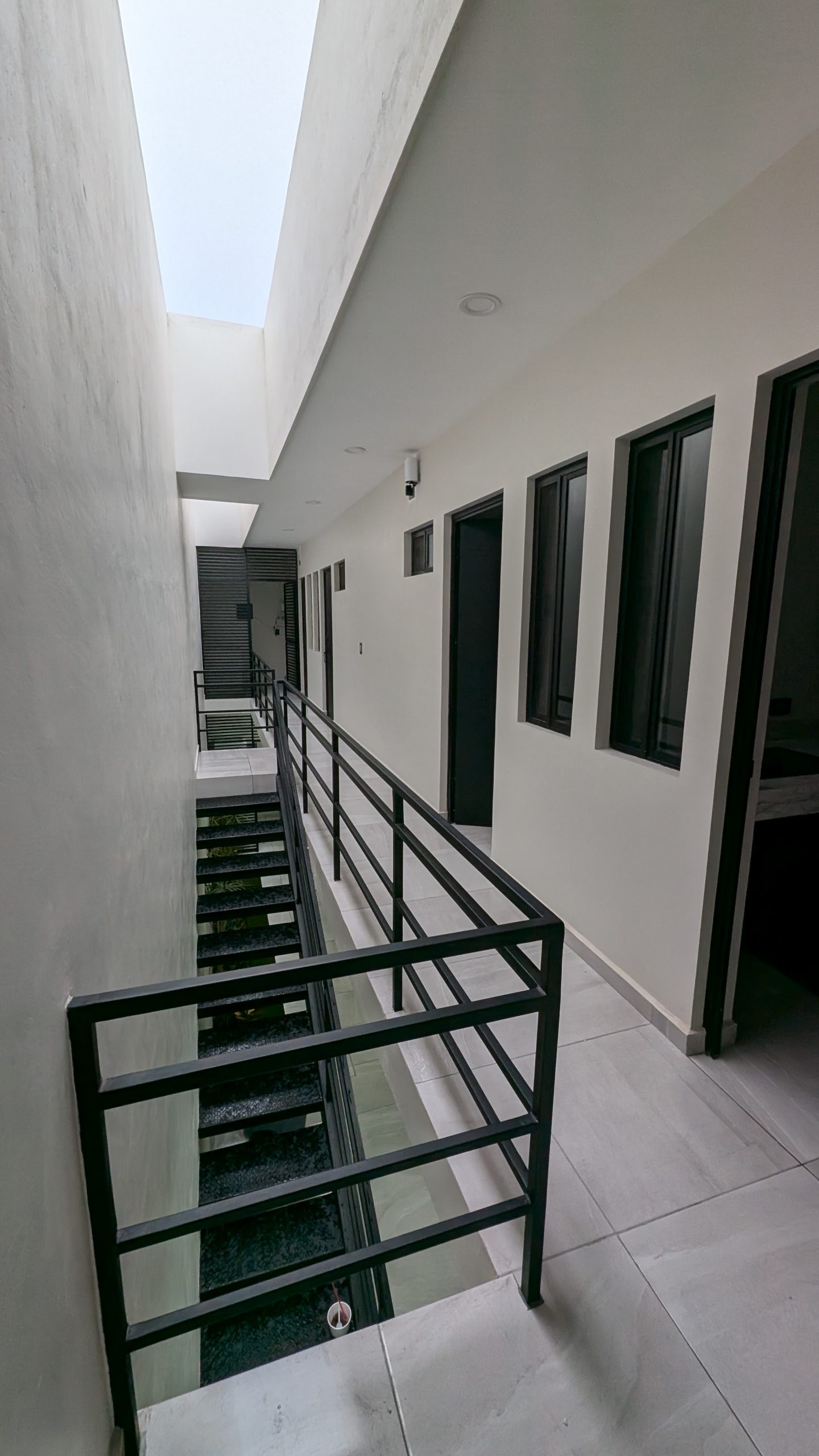 PXL_20240623_003428427