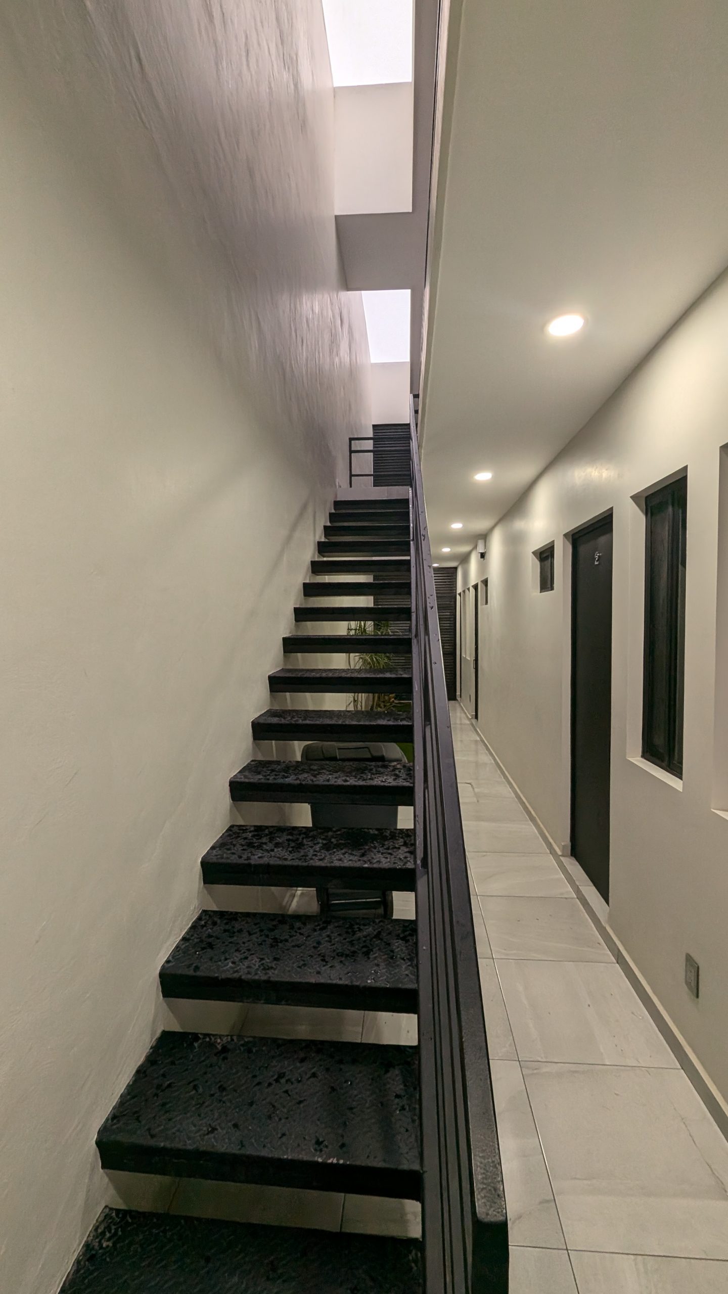 PXL_20240623_011606093